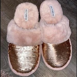 Slippers